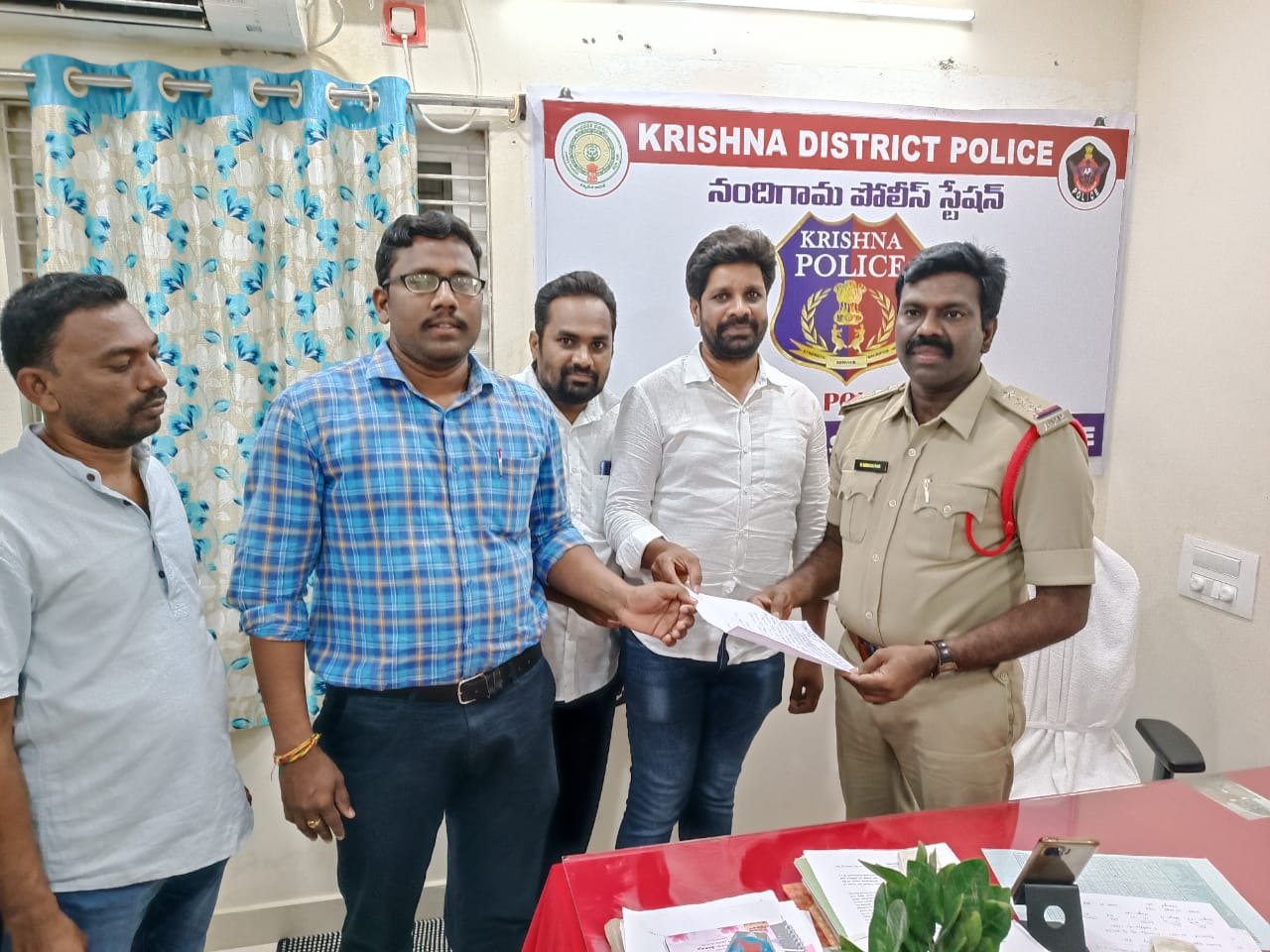 ఫ్లెక్సీలు