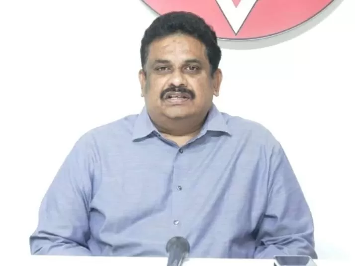 వేగుళ్ళ లీలాకృష్ణ