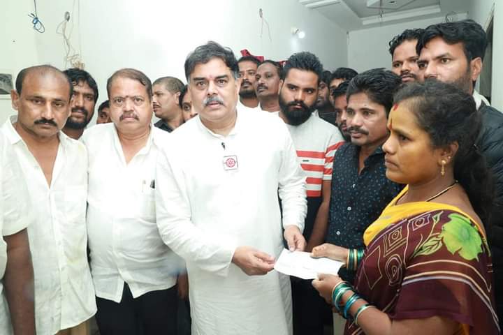నాదెండ్ల మనోహర్