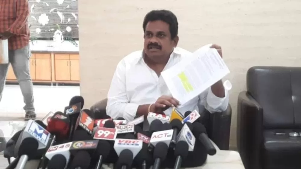 వేగుళ్ళ లీలాకృష్ణ