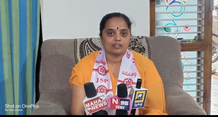 దారం అనిత
