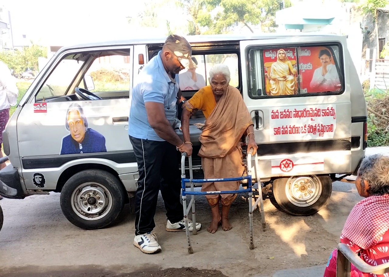 జనసైనికులు