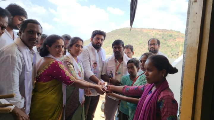 అతికారి దినేష్