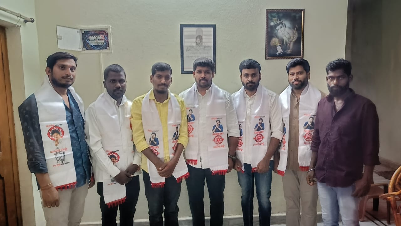 పటాన్‌ చెరువు 