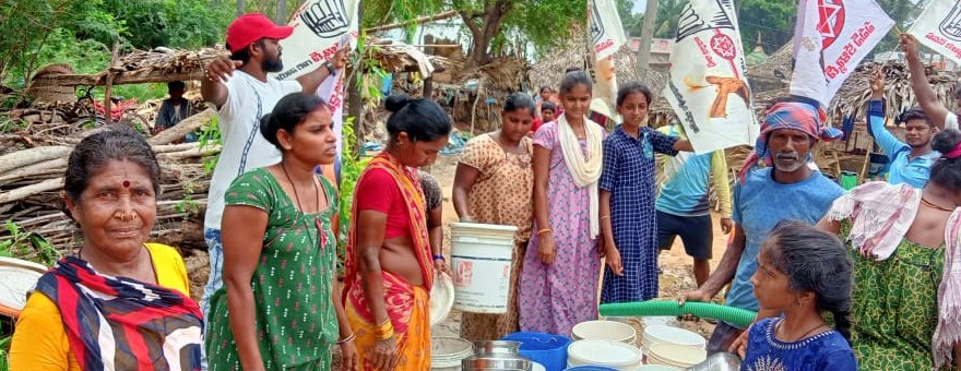 లోకం మాధవి