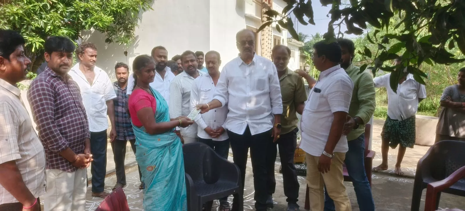 బొలిశెట్టి శ్రీనివాస్