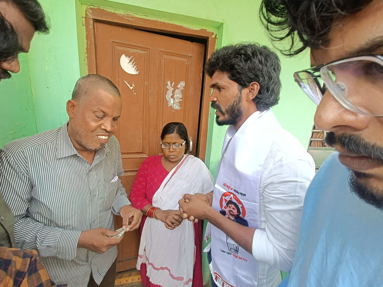 గర్భాన సత్తిబాబు