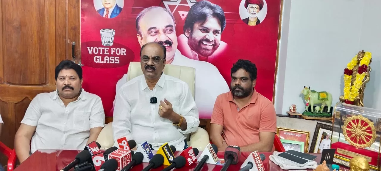 బొలిశెట్టి శ్రీనివాస్