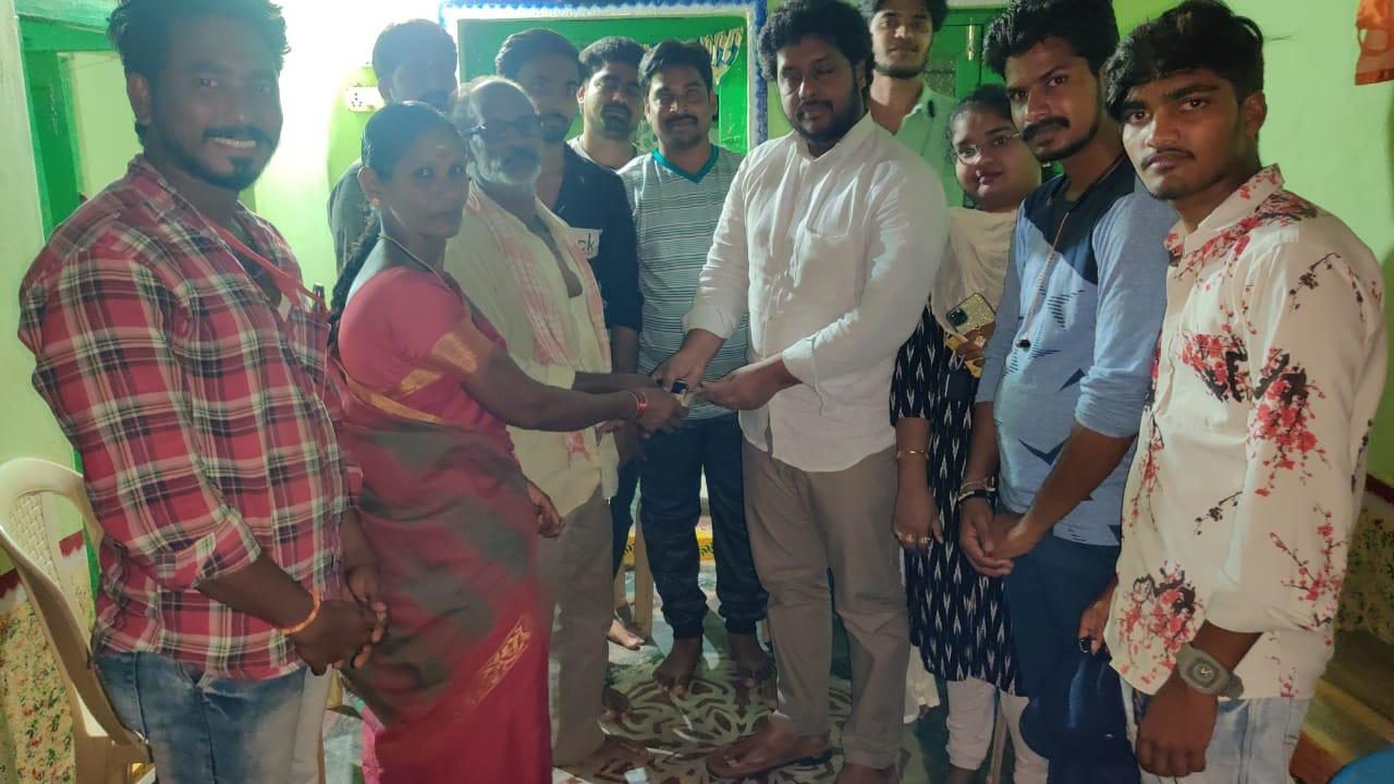 జనసేన వీరమహిళ