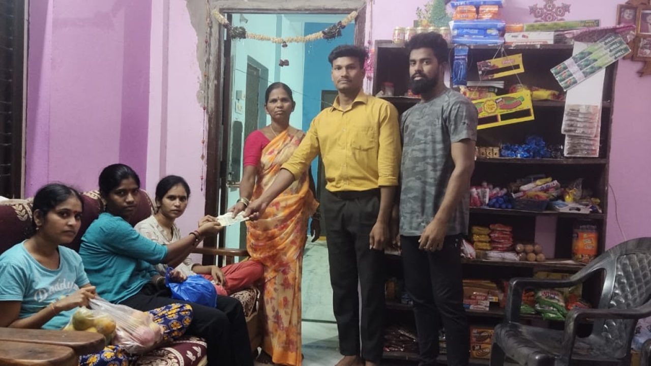 జనసైనికులు